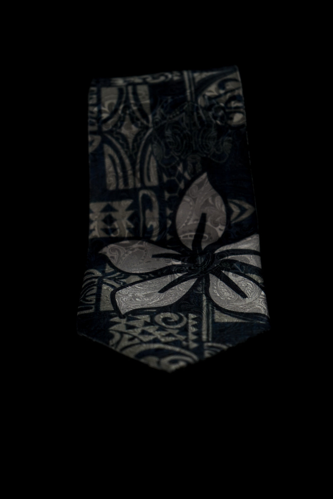 SZN1: BLUE FLOWER TRIBAL NECKTIE