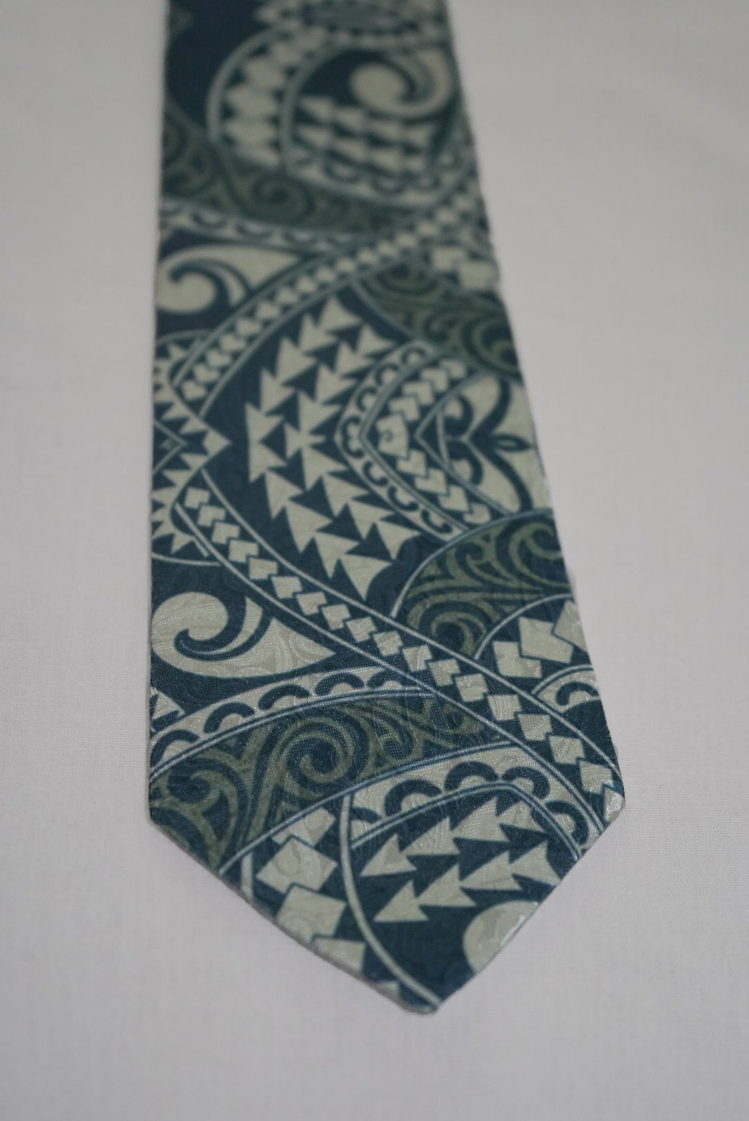 SZN1: BLUE TRIBAL NECKTIE