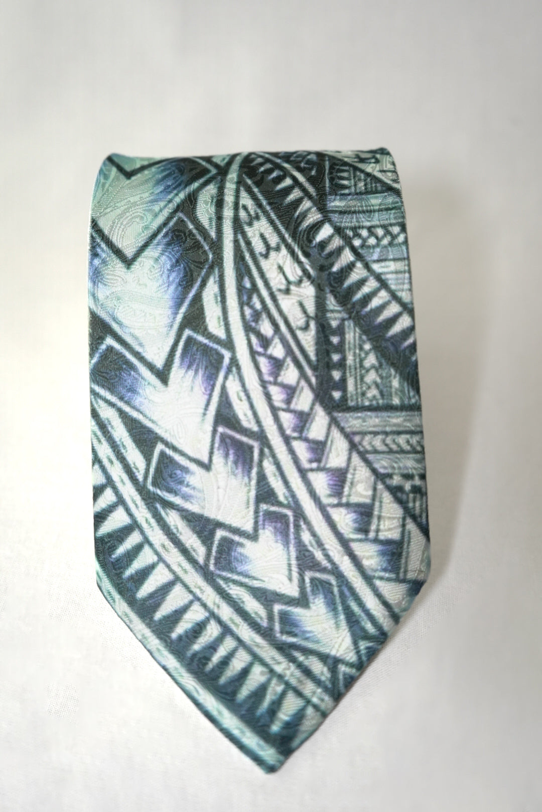 SZN1: BLUE TRIBAL NECKTIE 2