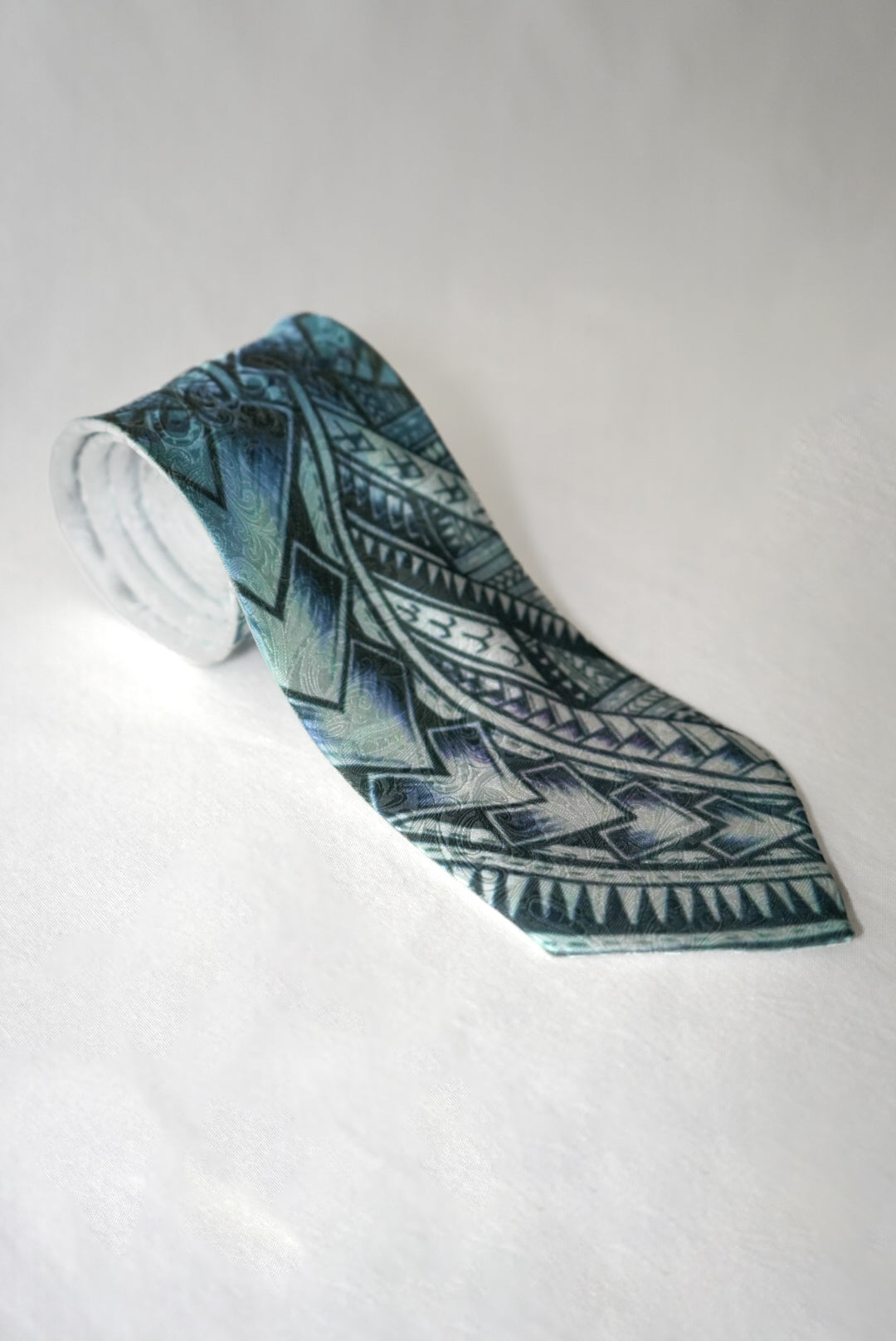 SZN1: BLUE TRIBAL NECKTIE 2