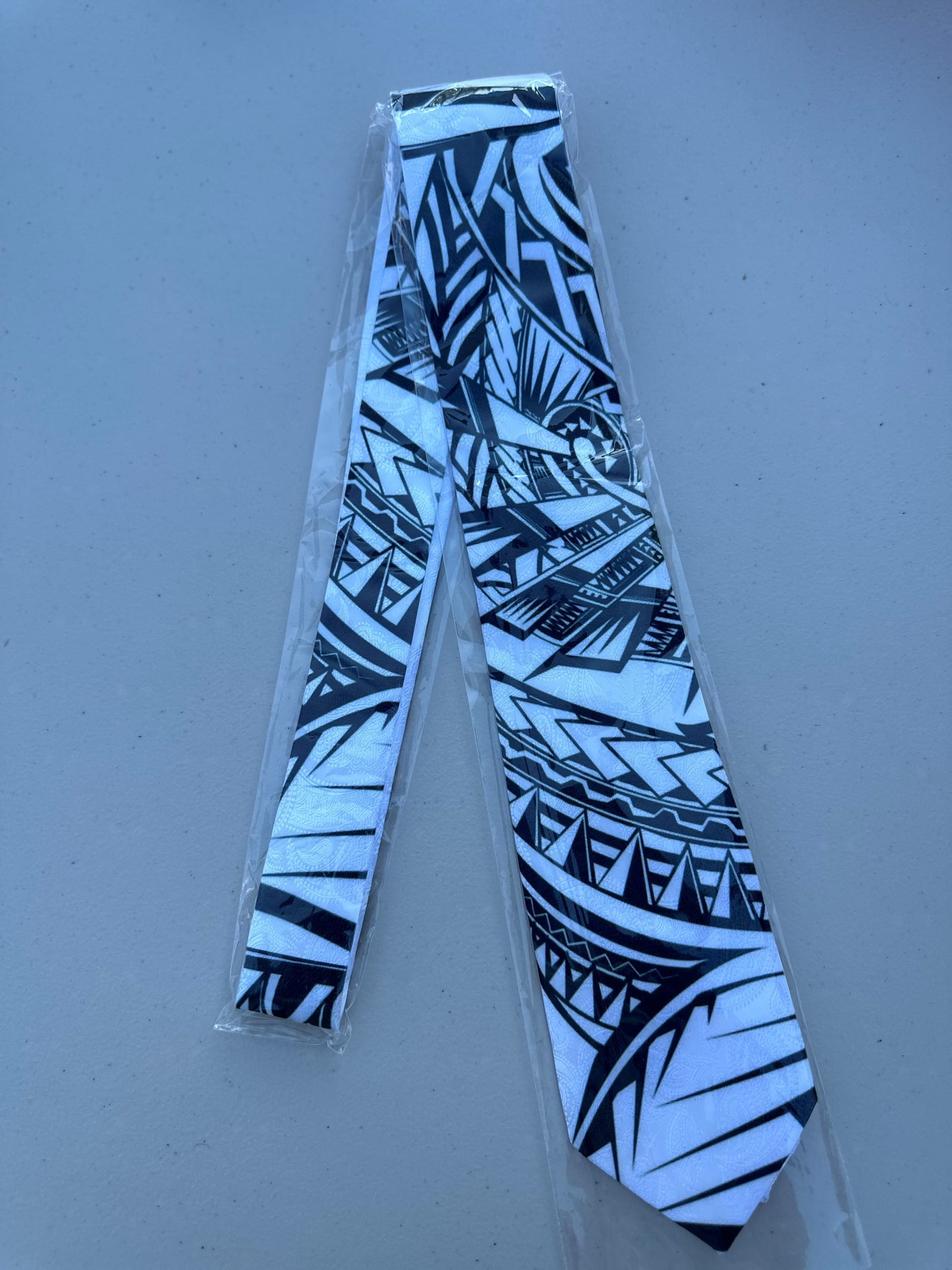 SZN3: BLACK & WHITE 1 TRIBAL NECKTIE