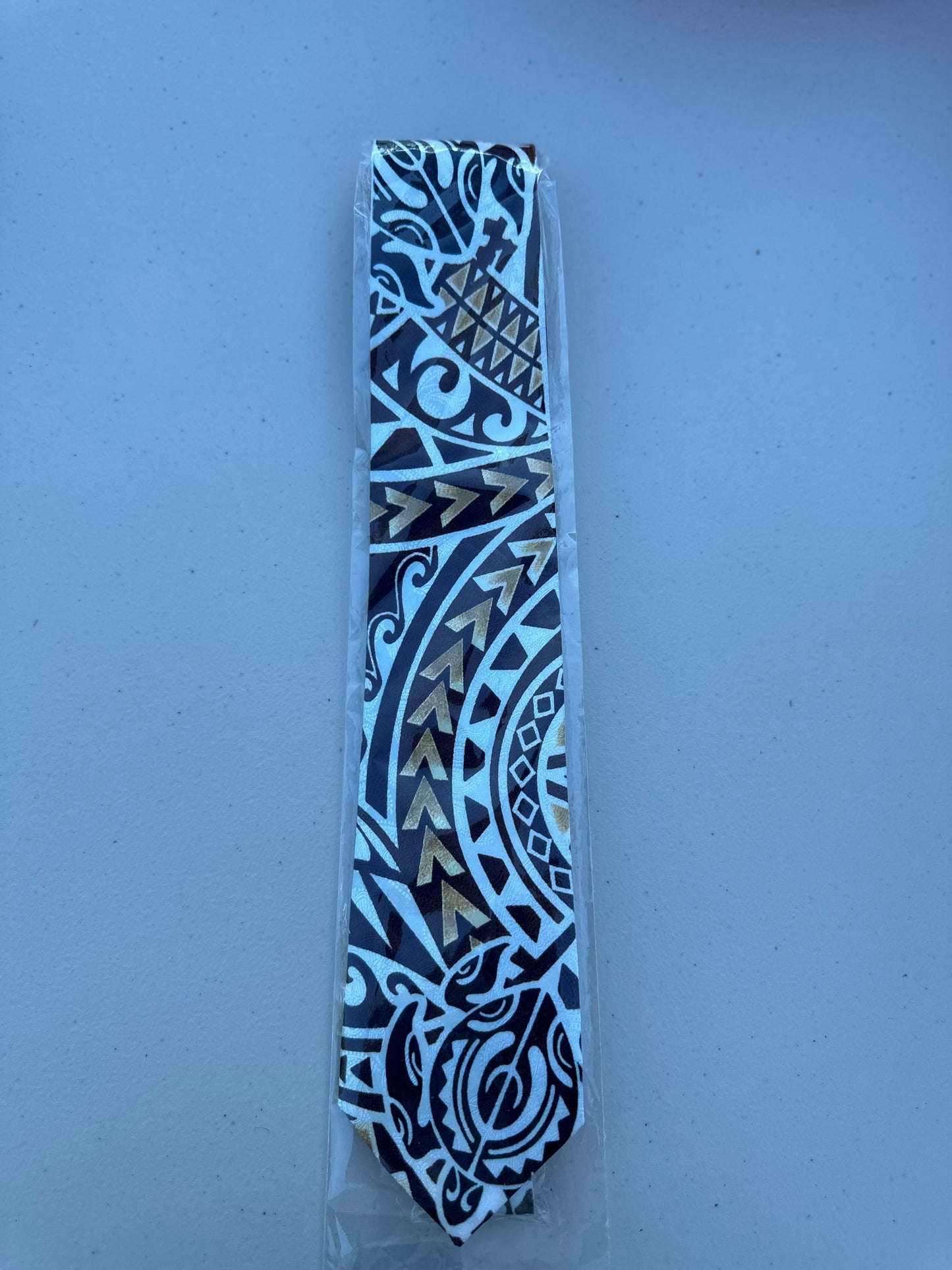 SZN3: BROWN & WHITE 1 TRIBAL NECKTIE