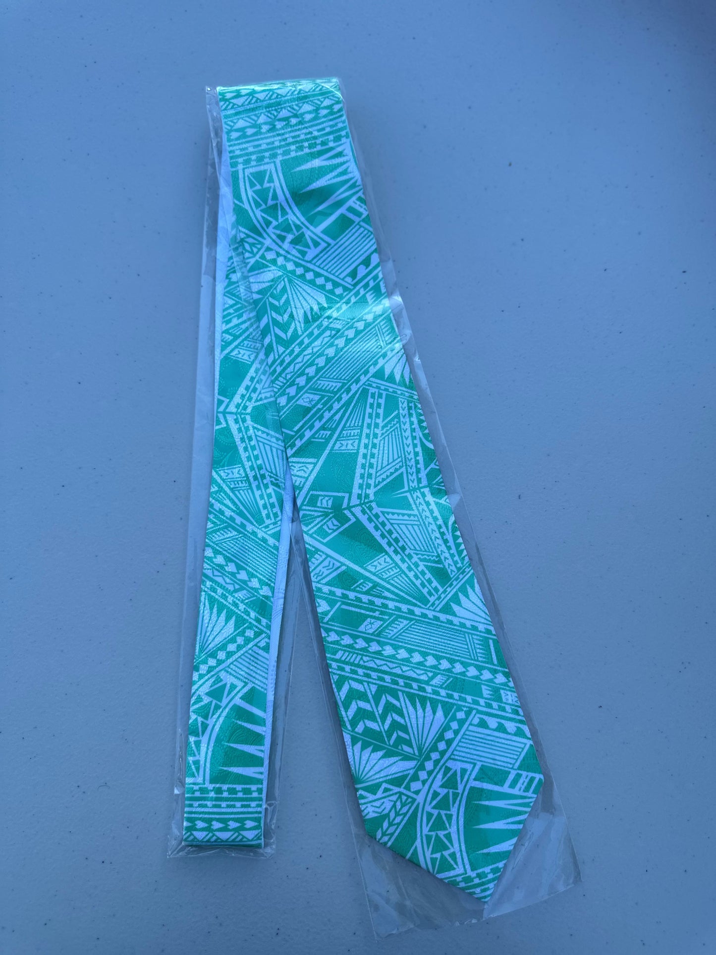 SZN3: LIGHT GREEN & WHITE 1 TRIBAL NECKTIE