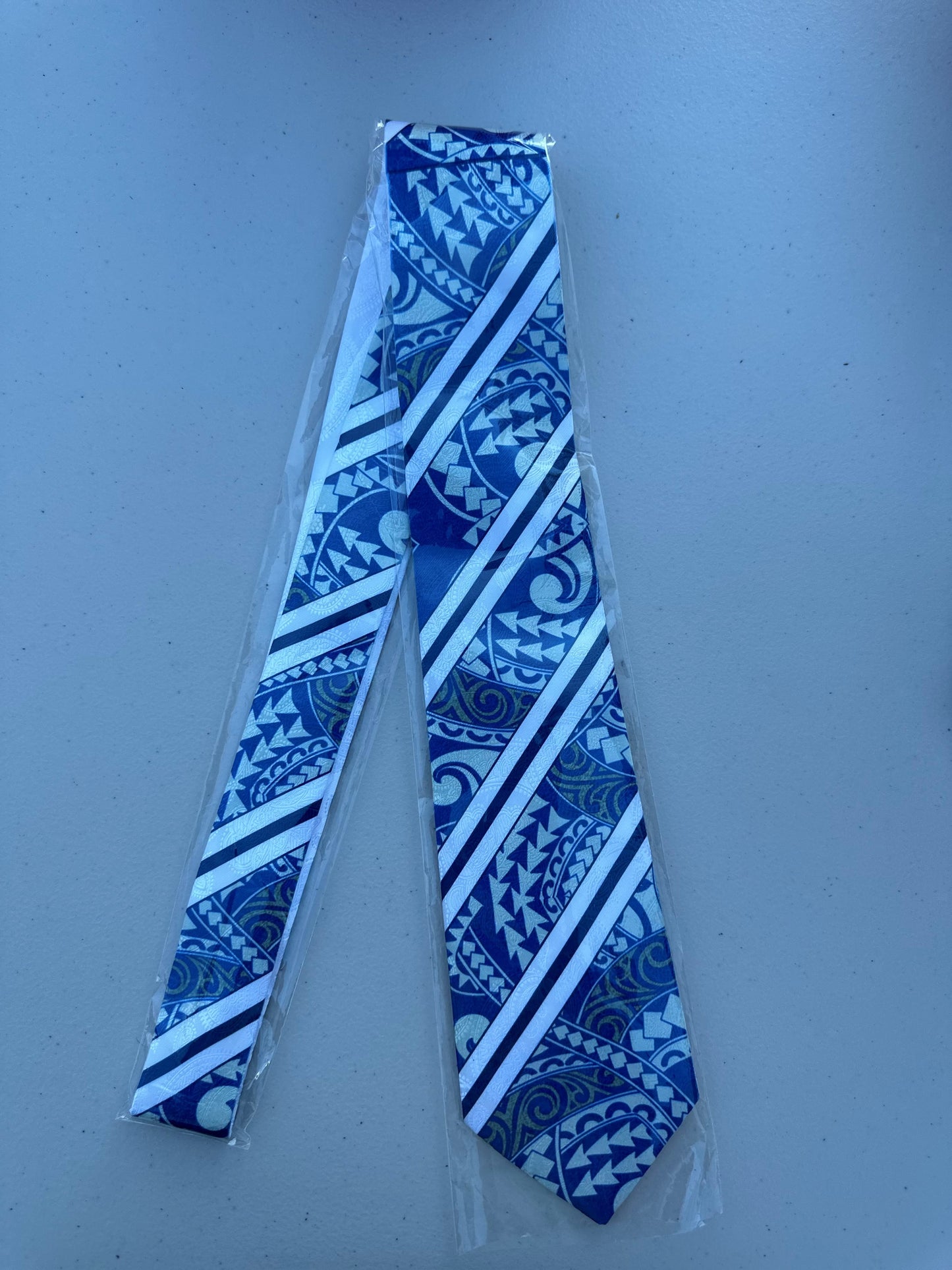 SZN1: BLUE AND WHITE LINE TRIBAL NECKTIE